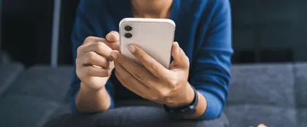 Bored? Unlock a World of Conversation with These Chat Apps